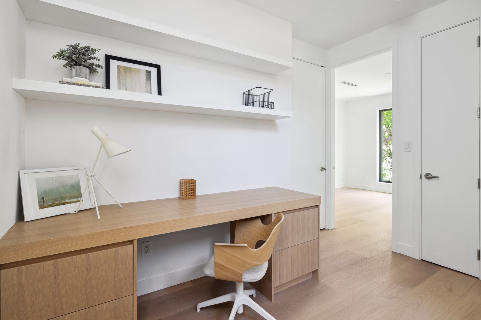 Built-in home office nook