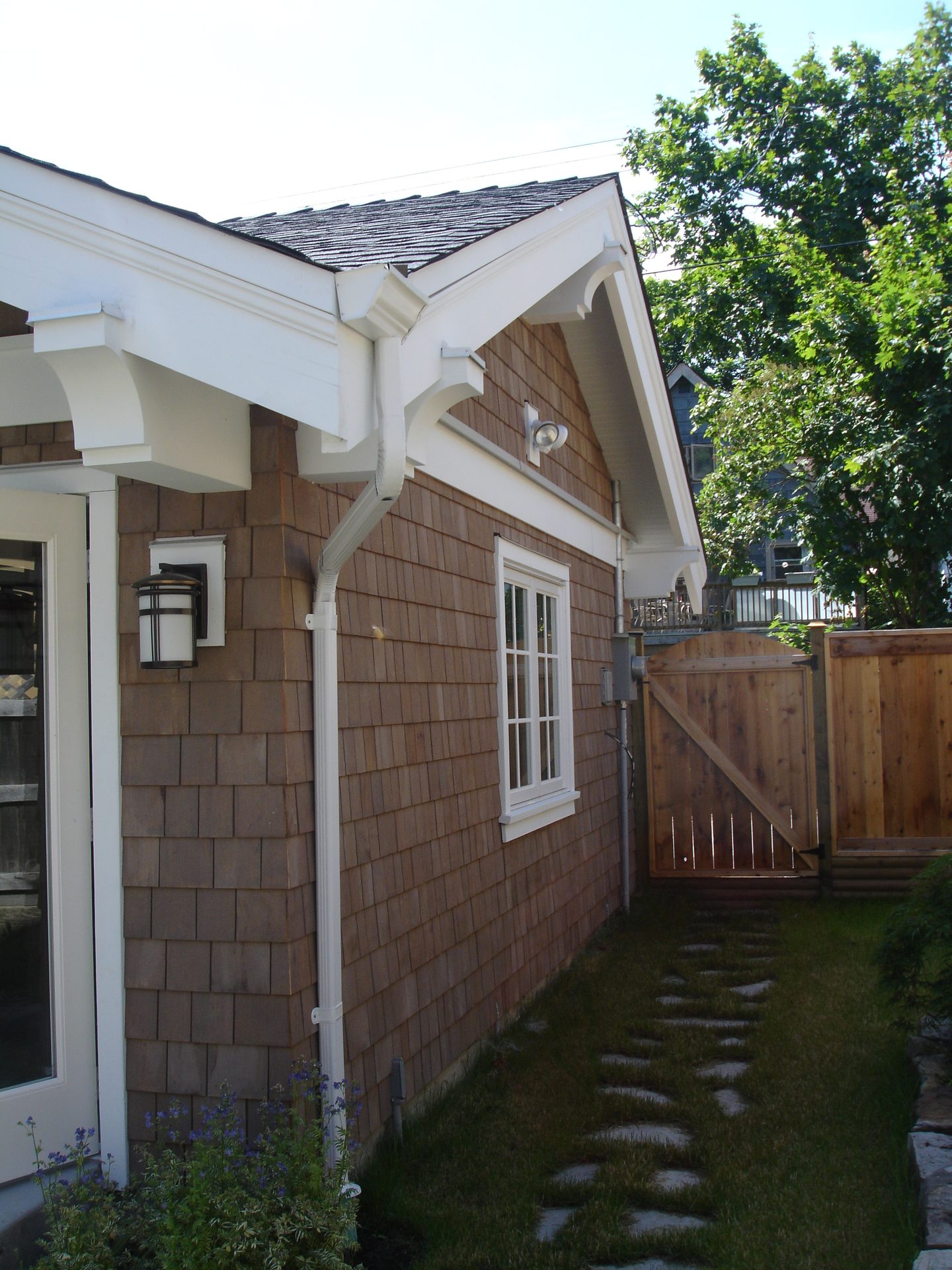 Detached garage exterior detail